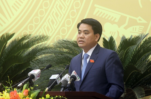 Chủ tịch UBND TP Hà Nội Nguyễn Đức Chung làm rõ một số vấn đề tại phiên chất vấn HĐND