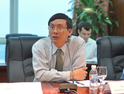 Chủ tịch UBCKNN: “Tôi mất ngủ và lo lắng khi cổ phiếu rớt giá” - 1 Chủ tịch UBCKNN: “Tôi mất ngủ và lo lắng khi cổ phiếu rớt giá” - 1