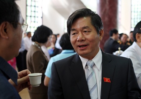 “Nếu tăng lương, mức đầu tư phát triển có thể giảm” - 1 Bộ trưởng Bộ KH-ĐT Bùi Quang Vinh.