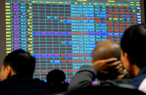 Hầu hết cổ phiếu ngân hàng giảm điểm phiên cuối tuần.