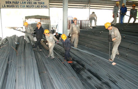 “Lạm phát giảm do... không còn tiền” - 1 Hàng nghìn doanh nghiệp ứ động vốn do hàng tồn kho tăng cao
