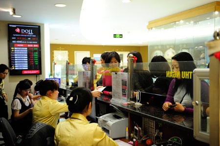 Vàng đang xuống giá.