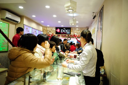 Giá vàng giảm nhẹ.