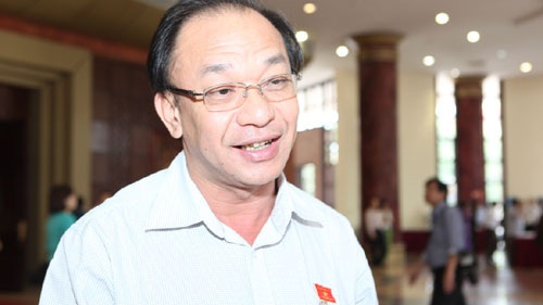 “Chất vấn để làm rõ trách nhiệm chứ không phải đánh đố nhau” - 1 Thiếu tướng Lê Đông Phong, Phó Giám đốc Công an TPHCM.