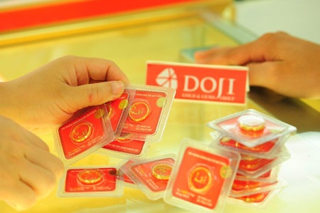 Vàng SJC tăng ngược chiều thế giới, chênh lệch nới rộng - 1 Vàng SJC tăng, thế giới giảm.