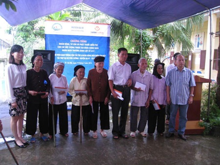 Ngân hàng Bưu điện Liên Việt tri ân hơn 1 tỷ đồng nhân ngày Thương binh Liệt sỹ - 2 LienVietPostBank luôn nhận thức sâu sắc về trách nhiệm cộng đồng.