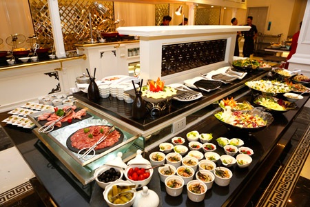 CáchȠbày biện món ăn bắt mắt tại Nhà hàng 19115 Indochine.