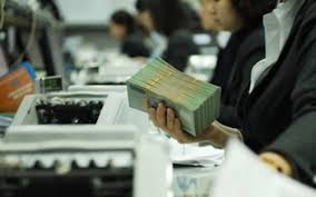 Tiếp tục phân loại, nhận diện nhóm nhà băng yếu kém - 1 Nợ xấu phình to.
