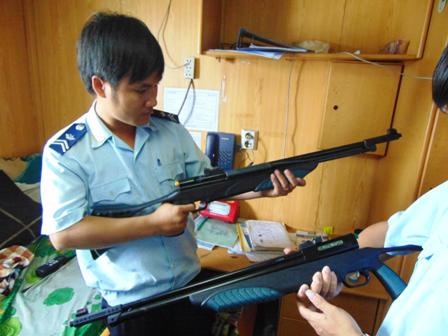 Toàn bộ súng bị thu giữ