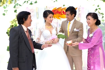 Phim “Hạnh phúc nhân đôi” đánh thức bổn phận làm con