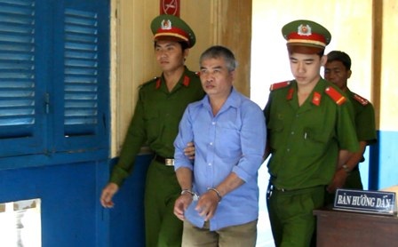 Không về đám giỗ cha, hại vợ sống đời sống thực vật - 2 Lời hối lỗi muộn màng của Tuấn không cứu vãn được hạnh phúc