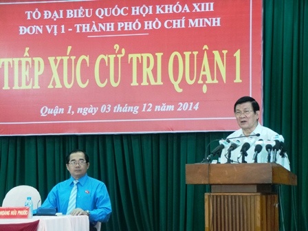 Chủ tịch nước: “Phát hiện quan nào được bao che cứ báo ngay cho tôi” - 1 Chủ tịch nước Trương Tấn Sang nói chuyện với bà con cử tri