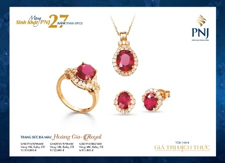 Ngoài ra, PNJ còn ra mắt những mẫu
trang sức mang phong cách hoàng gia hay