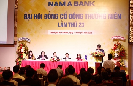 Nam A Bank chi 120 tỷ đồng trả cổ tức - 1 Đại hội đồng cổ đông thương niên lần thứ 23 của Nam A Bank đã thông qua mức cổ tức năm 2014 là 4%