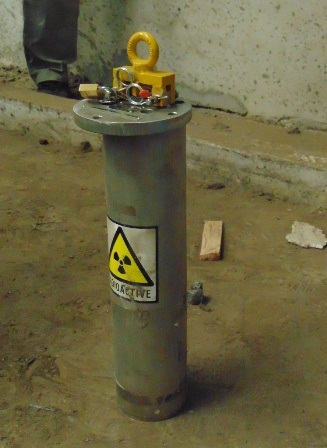 Vụ thất lạc nguồn phóng xạ: Có dấu hiệu tội phạm - 1 Thiết bị phóng xạ Co-60 vẫn bặt vô âm tín (Ảnh: Nguyễn Nam).