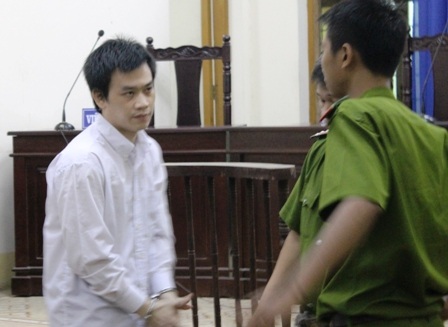 Bị cáo Lợi tại tòa