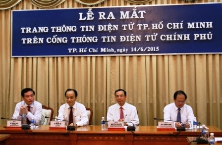 Khai trương Trang Thông tin điện tử TPHCM trên Cổng Thông tin điện tử Chính phủ - 1 Lãnh đạo Văn phòng Chính phủ và lãnh đạo UBND TPHCM cùng tham dự lễ ra mắt