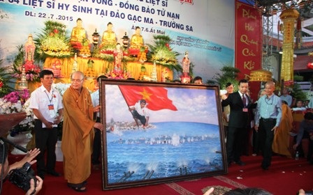 Đại lễ tưởng niệm 64 liệt sĩ Gạc Ma: Bảo vệ từng tấc đất tiền nhân để lại! - 2 Bức tranh Gạc Ma - Vòng tròn bất tử được đấu giá thành công với 1,28 tỷ đồng
