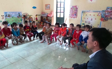 Đã 8 năm qua, công việc đứng lớp của thầy Bình đã trở nên quen thuộc.