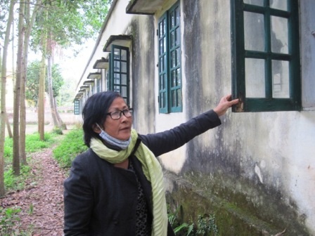 Theo bà Kiên phản ánh, việc tu sửa Trường tiểu học Vạn Thắng bị bớt xén vật liệu.