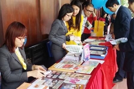 Trong ngày 23/1, Bộ tem đặc biệt này cũng chính thức được phát hành.