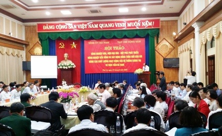 Hội thảo nâng cao chất lượng công nghiệp hóa, hiện đại hóa kinh tế nông nghiệp, nông thôn.