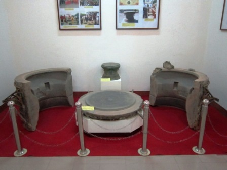  Tại cuộc trưng bày cũng giới thiệu đến người dân và du khách khuôn đúc trống đồng.