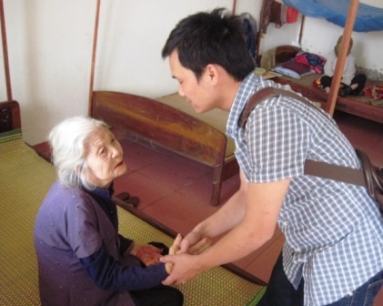 Cụ Thủy trong nơi ở mới tại Trung tâm bảo trợ số 2 tỉnh Thanh Hóa.