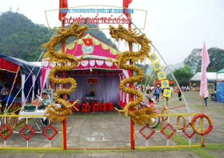 Hội trại truyền thống “Tự hào tuổi trẻ cố đô” do Tỉnh đoàn Ninh Bình tổ chức.