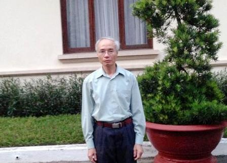 Ông Lữ Văn Hỏa người lính lái xe tăng T54 - 843 tiến vào