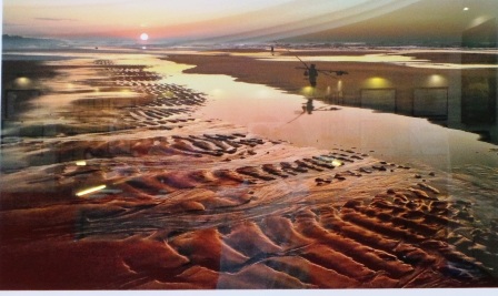 Bình minh trên biển đảo Việt Nam.