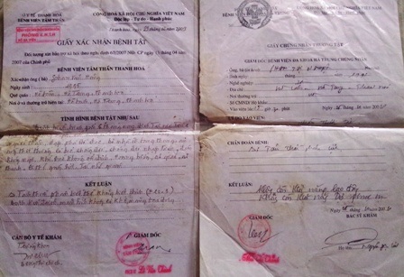 “Nằm im, không bố trói lại đó !” - 5 Bệnh viện Tâm thần Thanh Hóa xác nhận bệnh của hai chị em Nguyệt.