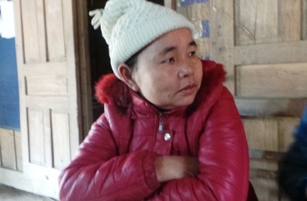 Cô Cầm Thị Quảng nét mặt trầm ngâm khi nói về chuyện thưởng Tết.