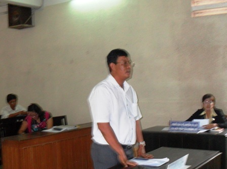 Ông Đào Công Bình, Viện trưởng VKS Tân Hồng nhiều lần hầu toà vị bị doanh nghiệp kiện.