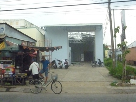 Gia đình ông Truyền đã tháo dỡ nhà tạm trên thửa đất bị thu hồi - 1 Minh Giang