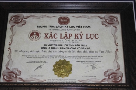 Bộ nhạc cụ của nghệ nhân Ba Bá được xác lập kỷ lục Việt Nam.