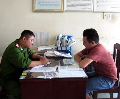 Đối tượng Hưng tại cơ quan công an