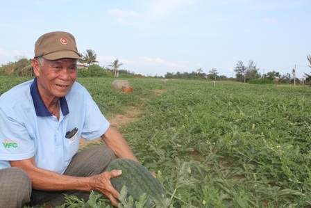 Ông Nguyễn Văn Rừng, từng tham gia tải đạn khi tàu không số vào đất liền