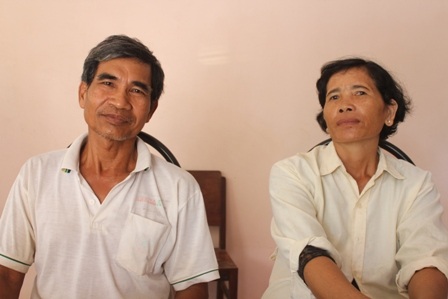 Hai vợ chồng ông Minh rất hãnh diện khi tất cả những đứa con đều học bác sĩ, dược sĩ.