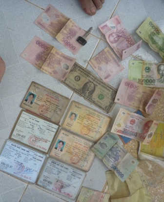 Tang vật cơ quan chức năng thu giữ