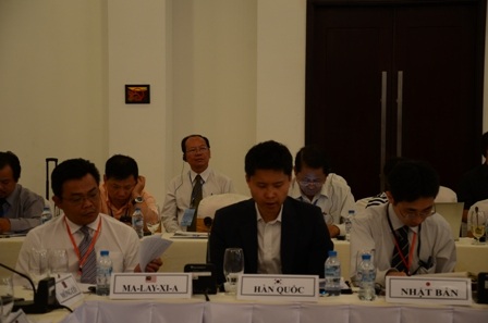 Đại biểu quốc tế tham dự hội thảo