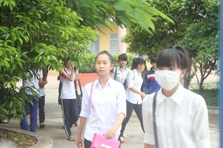 Nhiều thí sinh cho rằng môn vật lý có tính phân loại cao. (Ảnh: Minh Giang)