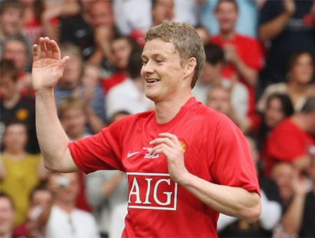 Top 10 cầu thủ lập hat-trick nhanh nhất trong lịch sử - 7