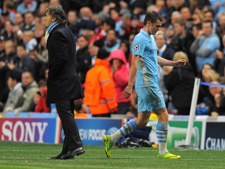 Mancini rộng lượng tha thứ cho "kiêu binh" - 1