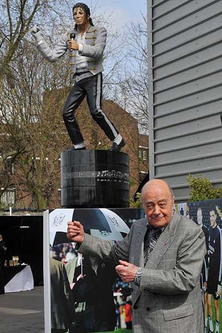 Góc ảnh thể thao: Những bức tượng đẹp và xấu  - 5