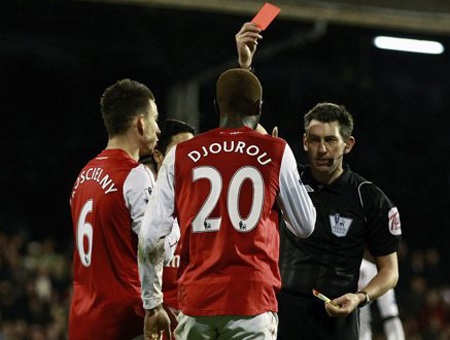 Fulham 2-1 Arsenal: Cú sốc lớn tại Craven Cottage - 1 Fulham 2-1 Arsenal: Cú sốc lớn tại Craven Cottage - 1