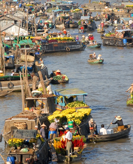 "Bập bềnh" chợ nổi Cần Thơ - 1 Chợ nổi Phong Điền tấp nập những ngày giáp Tết