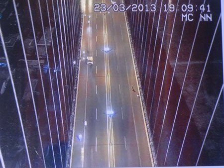 Camera ghi hình vụ tai nạn làm 3 mẹ con tử vong trên cầu Cần Thơ - 2 Hệ thống quan trắc kết cấu dây văng cầu Cần Thơ