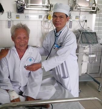 Cần Thơ: Cứu sống bệnh nhân bị nhồi máu cơ tim cấp - 1 Bệnh nhân Sáu đã tươi tỉnh trở lại và có thể xuất viện trong vài ngày tới