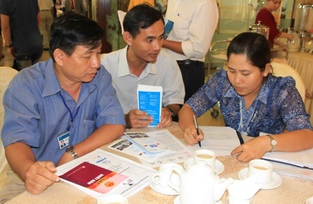 Thu hồi nhiều ấn phẩm in bản đồ Việt Nam không có Trường Sa, Hoàng Sa - 1 Thu hồi nhiều ấn phẩm in bản đồ Việt Nam không có Trường Sa, Hoàng Sa